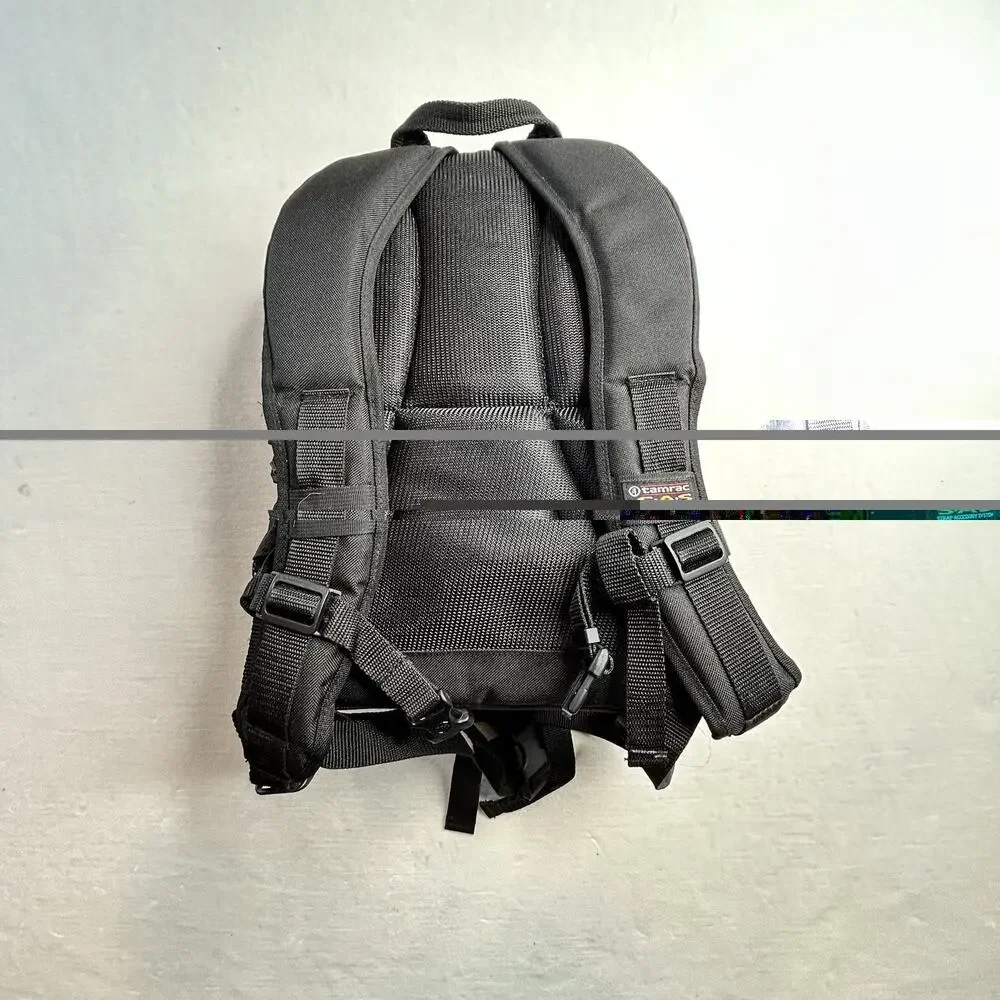 Tamrac 5546 Adventure 6 Backpack (Red), Very Versatile